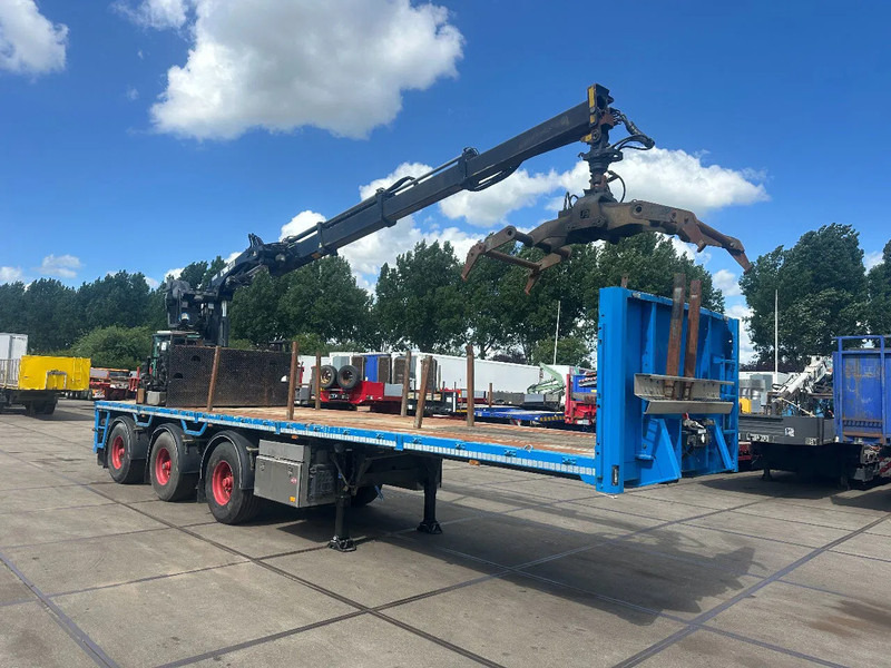 Pacton TRAILERS HIAB R220-F3+K MET ROTATOR EN PLATENKLEM, APK 02-02-2026 - Dropside/ Flatbed semi-trailer: picture 1 Pacton TRAILERS HIAB R220-F3+K MET ROTATOR EN PLATENKLEM, APK 02-02-2026 - Dropside/ Flatbed semi-trailer: picture 1