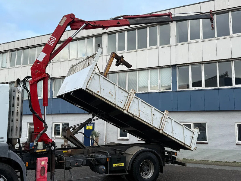 Renault Kerax 260 4X2 + HMF 953 K2 CRANE + TIPPER MARREL - EURO 3 - MANUAL - FULL STEEL SUSP. - Tipper, Crane truck: picture 2 Renault Kerax 260 4X2 + HMF 953 K2 CRANE + TIPPER MARREL - EURO 3 - MANUAL - FULL STEEL SUSP. - Tipper, Crane truck: picture 2