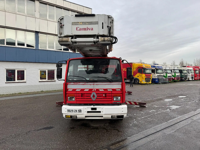 Renault Midliner 230 4X2 CAMIVA LIFT 1433 HOURS - Fire truck: picture 2 Renault Midliner 230 4X2 CAMIVA LIFT 1433 HOURS - Fire truck: picture 2