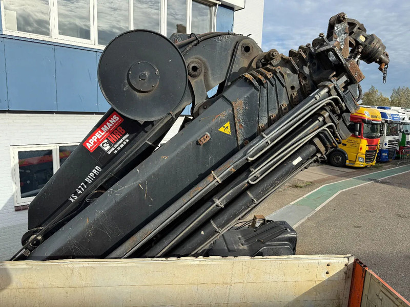 Renault Premium 430 8X4 EEV + HIAB 477 E-7 HIPRO + REMOTE - Crane truck: picture 5 Renault Premium 430 8X4 EEV + HIAB 477 E-7 HIPRO + REMOTE - Crane truck: picture 5