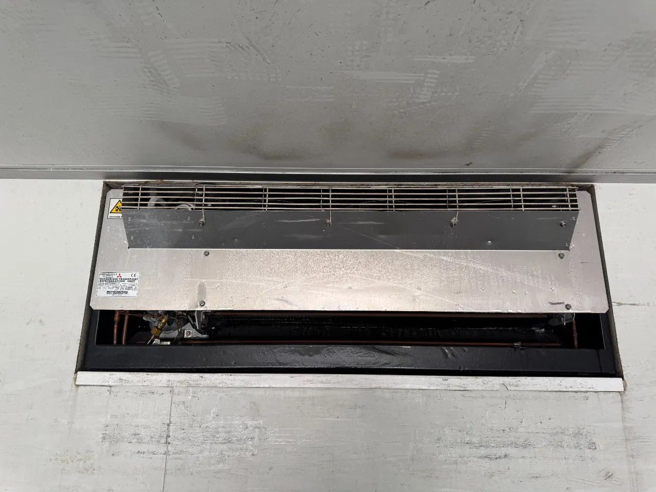 Refrigerator truck Scania P380 6X2 - EURO 5 + MITSUBISHI COOLING + BÄR LIF: picture 15