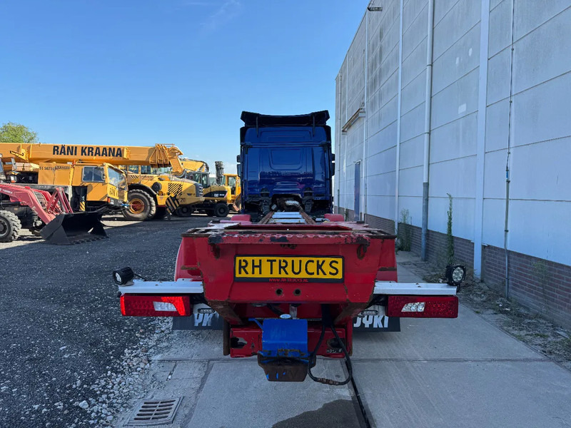 Scania R730 V8 8X4 EURO 6 HUB REDUCTION RETARDER - Cab chassis truck: picture 5 Scania R730 V8 8X4 EURO 6 HUB REDUCTION RETARDER - Cab chassis truck: picture 5