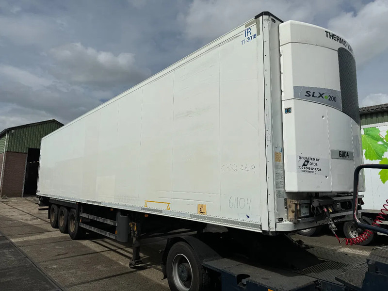 Schmitz Cargobull THERMO KING SLXE200 BPW AXLE - Refrigerator semi-trailer: picture 2 Schmitz Cargobull THERMO KING SLXE200 BPW AXLE - Refrigerator semi-trailer: picture 2