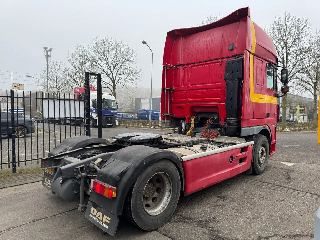 DAF XF 105.460 4X2 - EURO 5 + FULL SPOILER + NL TRUC - Tractor unit: picture 4 DAF XF 105.460 4X2 - EURO 5 + FULL SPOILER + NL TRUC - Tractor unit: picture 4