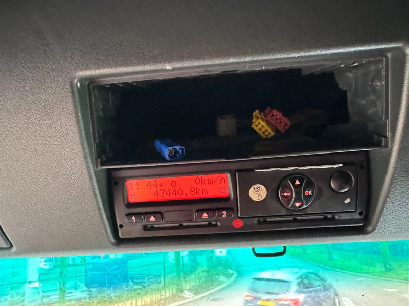 MAN TGX 18.440 4X2 - EURO 5 leasing MAN TGX 18.440 4X2 - EURO 5: picture 12 MAN TGX 18.440 4X2 - EURO 5 leasing MAN TGX 18.440 4X2 - EURO 5: picture 12