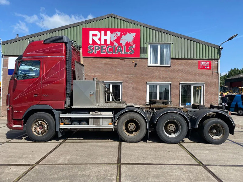 Volvo FH 16.700 FH16-700 8X4 140 TON FULL STEEL - Tractor unit: picture 1 Volvo FH 16.700 FH16-700 8X4 140 TON FULL STEEL - Tractor unit: picture 1