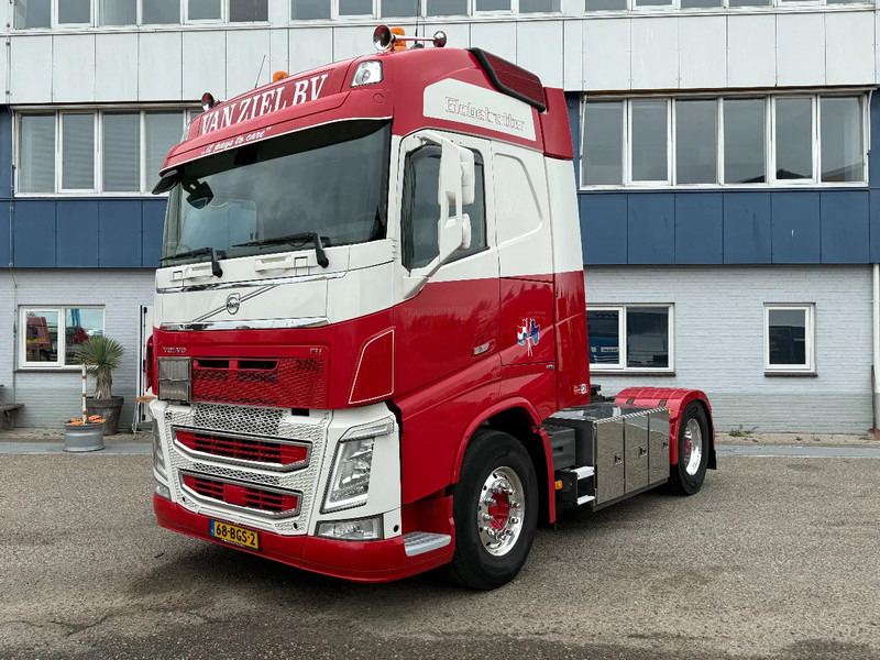 Volvo FH 460 4X2 EURO 6 - ADR + I-ParkCool + I-Shift - Tractor unit: picture 1 Volvo FH 460 4X2 EURO 6 - ADR + I-ParkCool + I-Shift - Tractor unit: picture 1