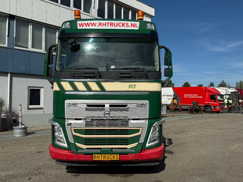 Volvo FH 500 6X4 EURO 6 - BIG AXLES + TIPPER HYDRAULICS - Tractor unit: picture 2 Volvo FH 500 6X4 EURO 6 - BIG AXLES + TIPPER HYDRAULICS - Tractor unit: picture 2