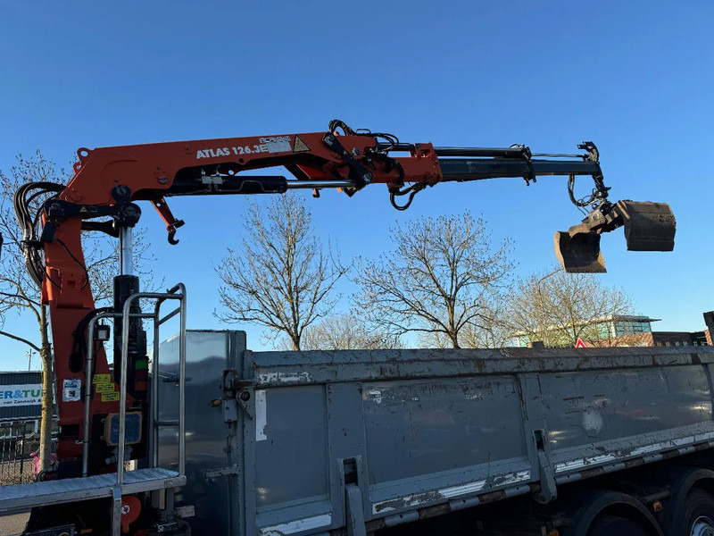 Volvo FM 330 6X2 - EURO 5 + ATLAS 126.3E A2 + REMOTE + LIFT/STEERING AXLE leasing Volvo FM 330 6X2 - EURO 5 + ATLAS 126.3E A2 + REMOTE + LIFT/STEERING AXLE: picture 7 Volvo FM 330 6X2 - EURO 5 + ATLAS 126.3E A2 + REMOTE + LIFT/STEERING AXLE leasing Volvo FM 330 6X2 - EURO 5 + ATLAS 126.3E A2 + REMOTE + LIFT/STEERING AXLE: picture 7