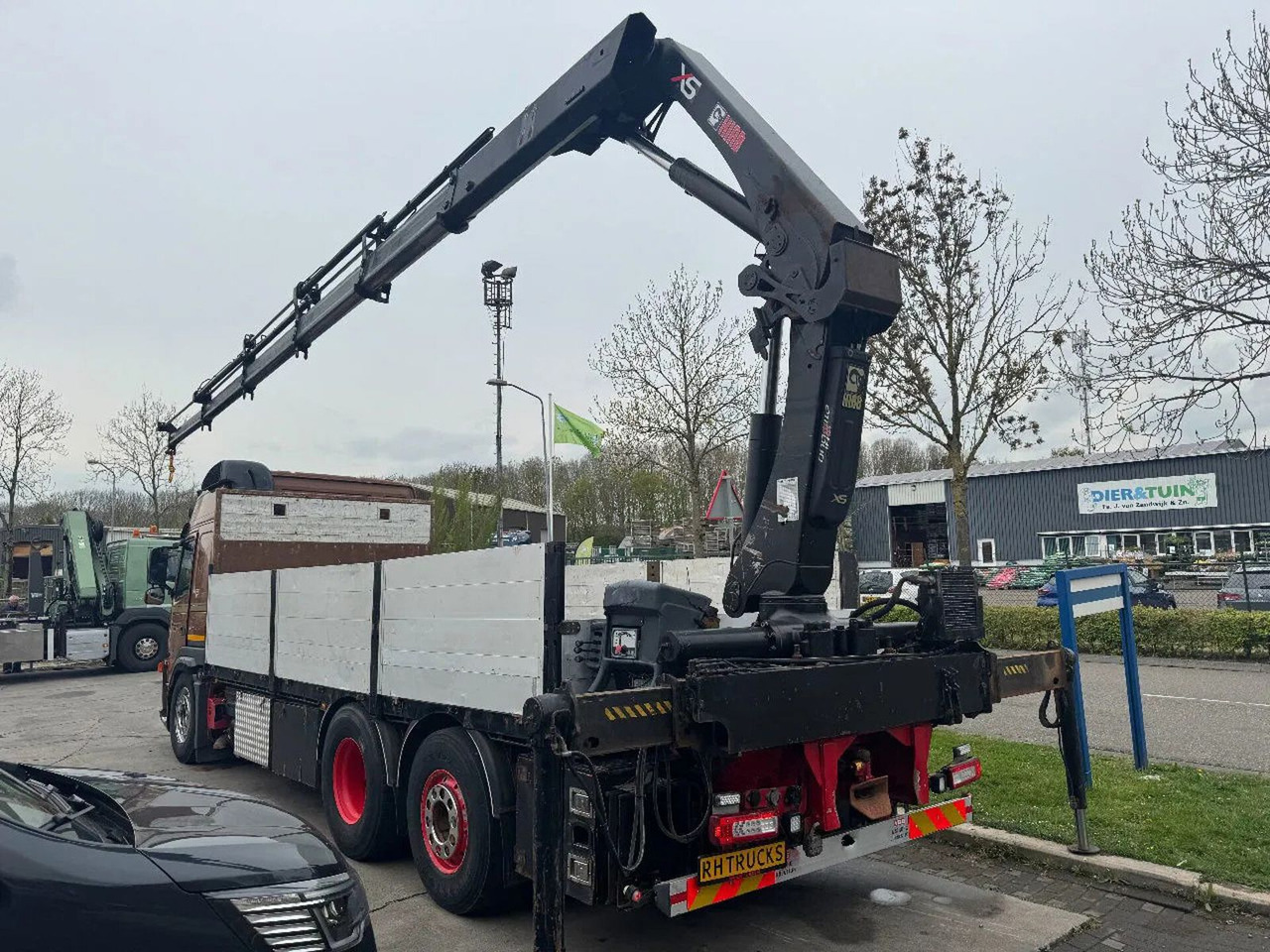 Volvo FM 500 6X2 EURO 5 HIAB 211 EP5 + REMOTE CONTROL - Crane truck: picture 3 Volvo FM 500 6X2 EURO 5 HIAB 211 EP5 + REMOTE CONTROL - Crane truck: picture 3