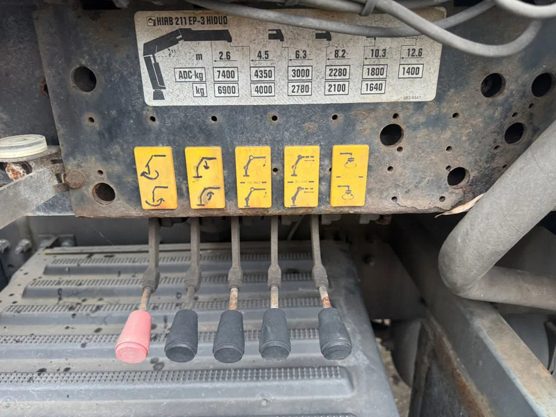 Volvo FM 9.340 6X2 EURO 5 HIAB 211 EP3 + REMOTE CONTROL - Crane truck: picture 5 Volvo FM 9.340 6X2 EURO 5 HIAB 211 EP3 + REMOTE CONTROL - Crane truck: picture 5
