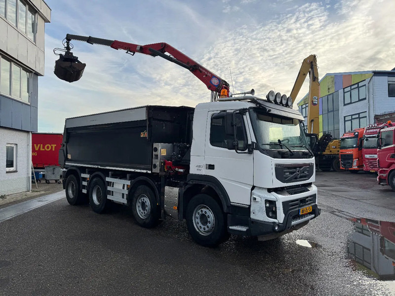Volvo FMX 420 8X4 HMF 1643Z2 + REMOTE CONTROL + HYVA KIPPER - Crane truck: picture 4 Volvo FMX 420 8X4 HMF 1643Z2 + REMOTE CONTROL + HYVA KIPPER - Crane truck: picture 4