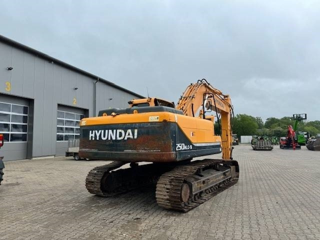 HYUNDAI R 250 NLC-9 - Crawler excavator: picture 4 HYUNDAI R 250 NLC-9 - Crawler excavator: picture 4
