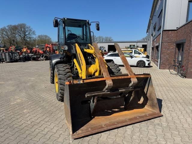 KOMATSU WA 100M - Wheel loader: picture 4 KOMATSU WA 100M - Wheel loader: picture 4