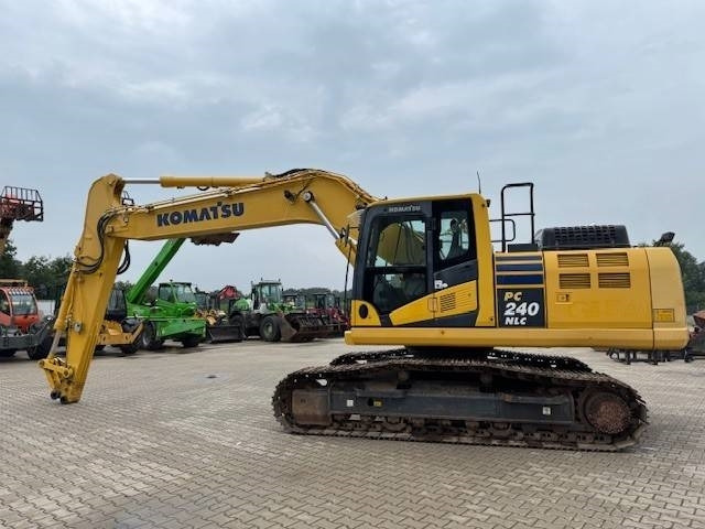 Komatsu PC 240 NLC-11  - Crawler excavator: picture 2 Komatsu PC 240 NLC-11  - Crawler excavator: picture 2