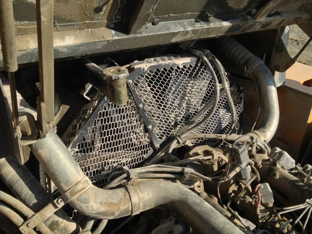 LIEBHERR R 974B HD - Crawler excavator: picture 5 LIEBHERR R 974B HD - Crawler excavator: picture 5