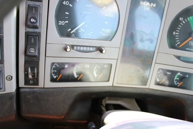 MAN M 2000 - Road sweeper: picture 4 MAN M 2000 - Road sweeper: picture 4