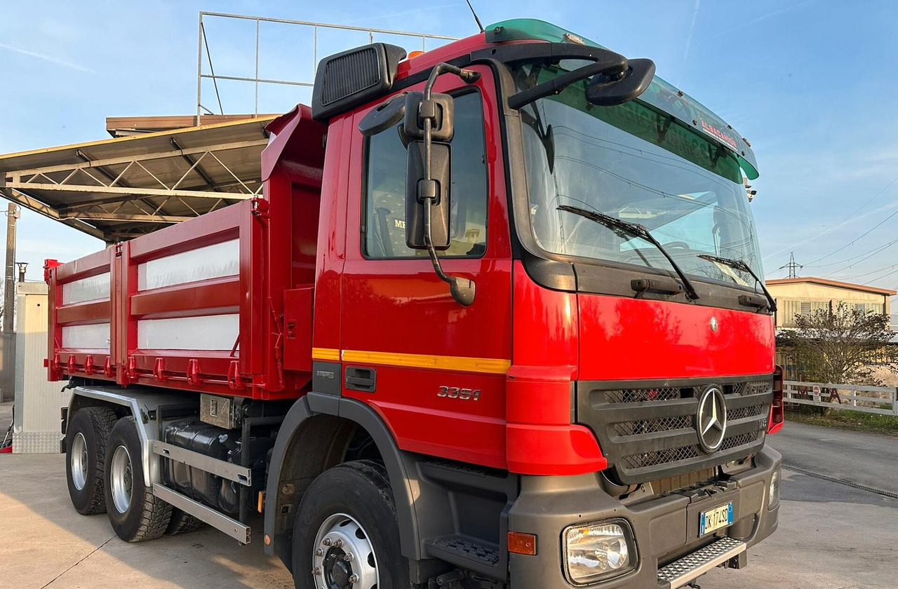 Mercedes Actros 3 assi 33 51 euro 5 - Dropside/ Flatbed truck: picture 1 Mercedes Actros 3 assi 33 51 euro 5 - Dropside/ Flatbed truck: picture 1