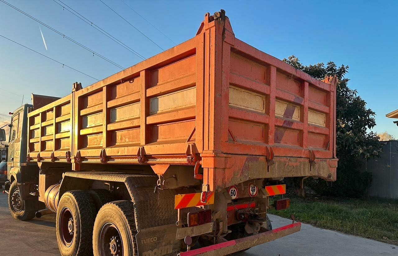 Renault R420 3 assi ribaltabile - Tipper: picture 3 Renault R420 3 assi ribaltabile - Tipper: picture 3