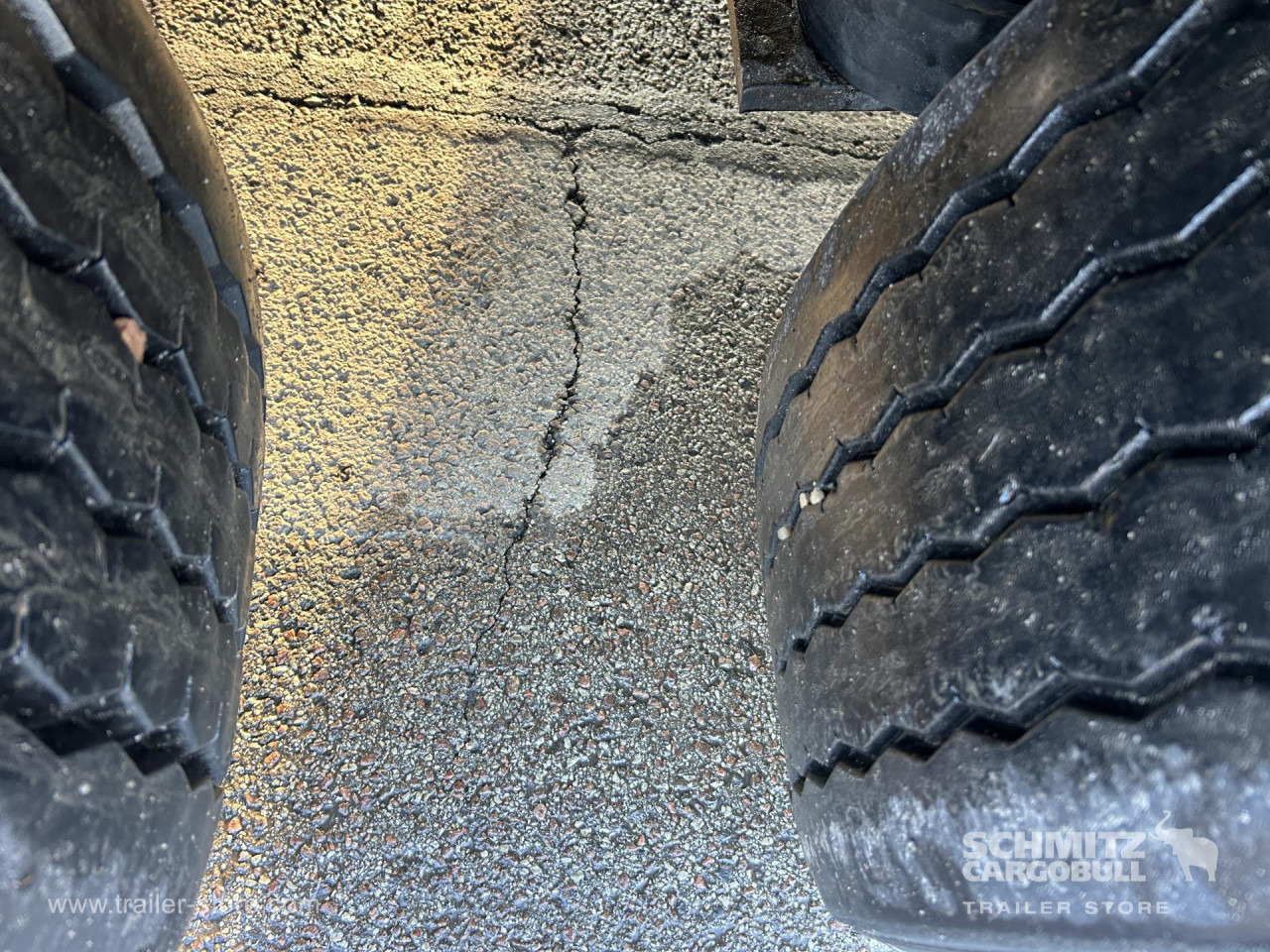 SCHMITZ Reefer Standard Double deck - Isothermal semi-trailer: picture 4 SCHMITZ Reefer Standard Double deck - Isothermal semi-trailer: picture 4