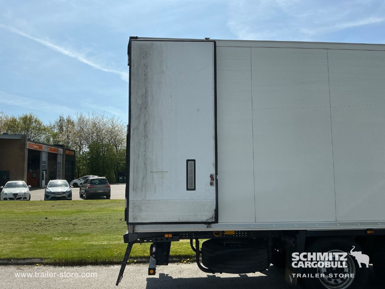 SCHMITZ Reefer Standard - Isothermal semi-trailer: picture 2 SCHMITZ Reefer Standard - Isothermal semi-trailer: picture 2
