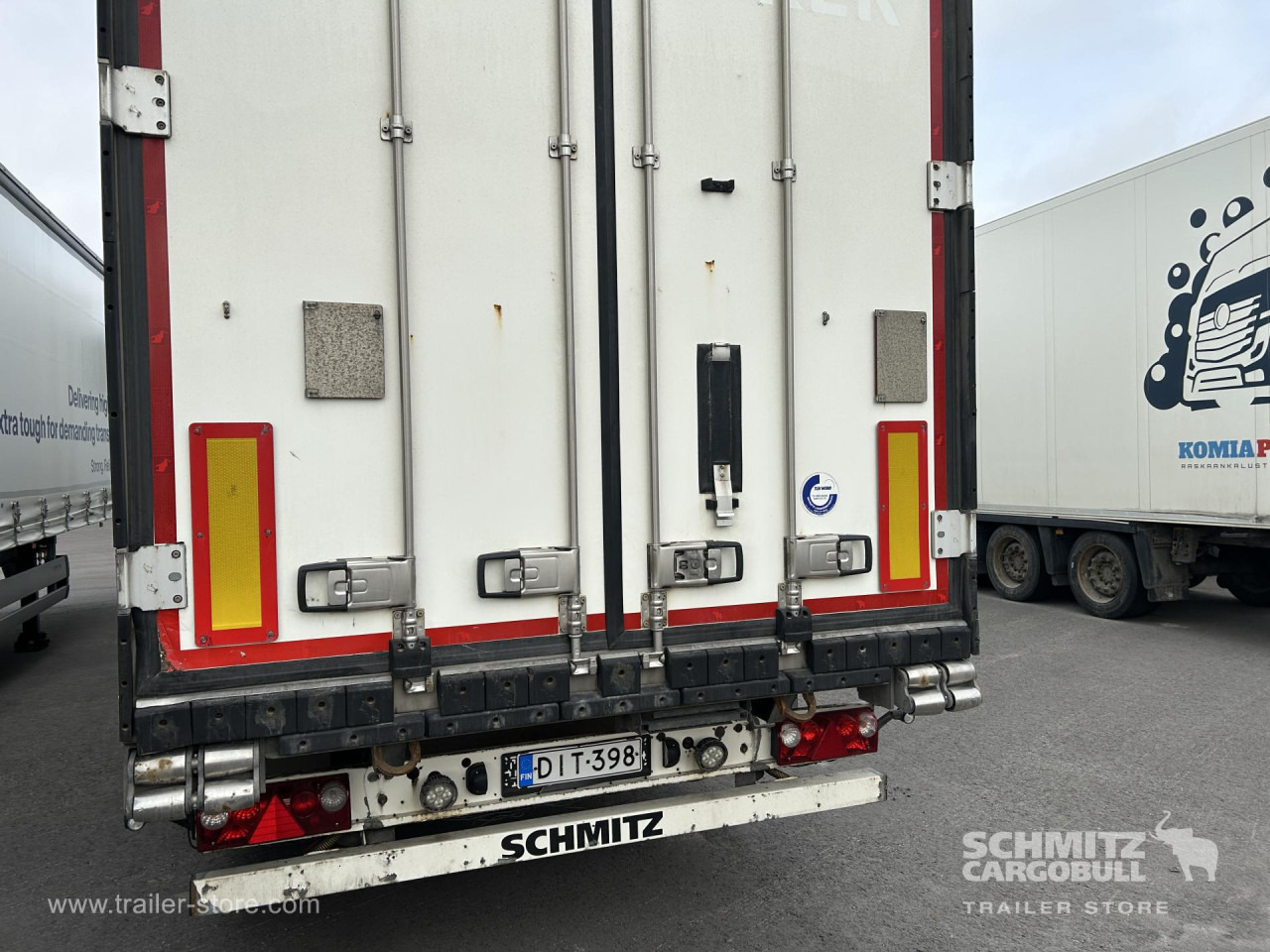 SCHMITZ Reefer Multitemp Double deck - Isothermal semi-trailer: picture 2 SCHMITZ Reefer Multitemp Double deck - Isothermal semi-trailer: picture 2