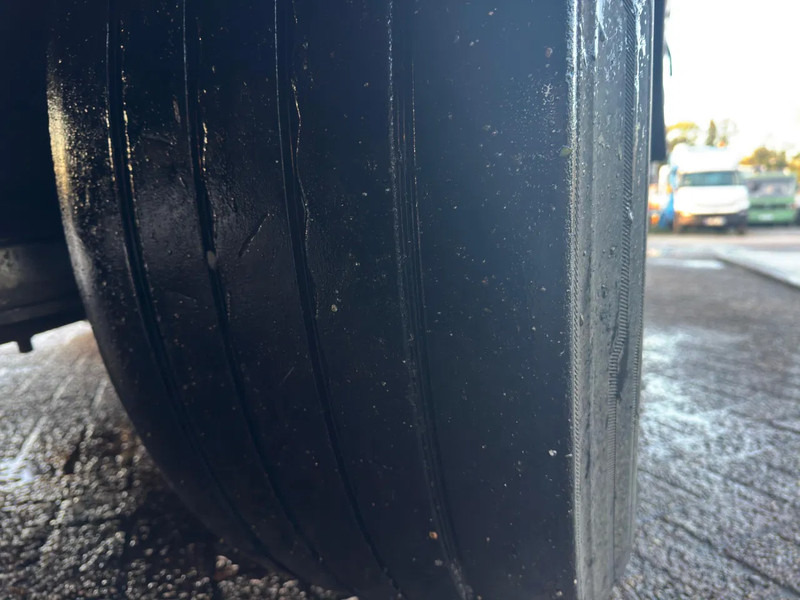 Curtainsider semi-trailer Fruehauf DISC: picture 20 Curtainsider semi-trailer Fruehauf DISC: picture 20