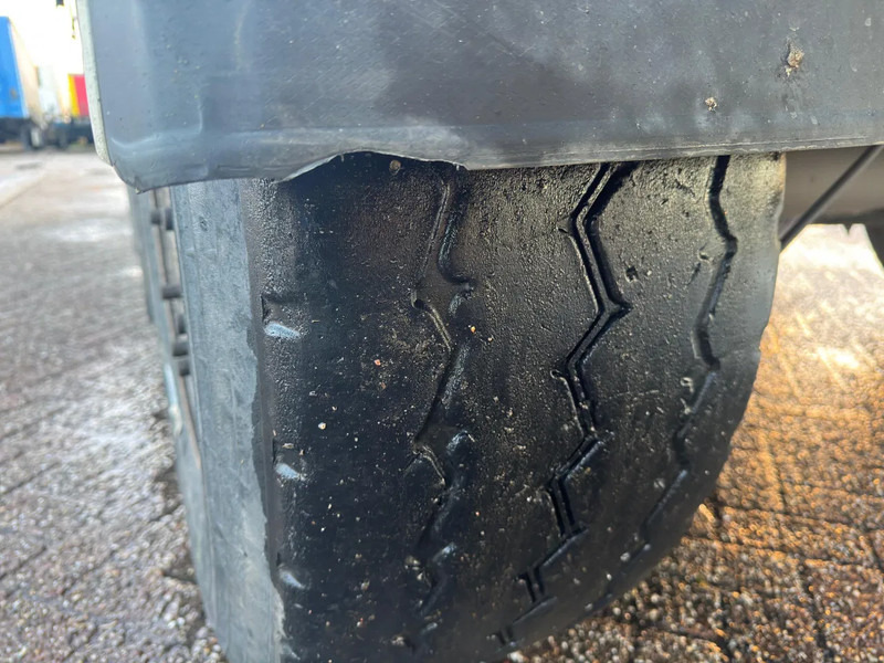 Curtainsider semi-trailer Fruehauf DISC: picture 19 Curtainsider semi-trailer Fruehauf DISC: picture 19