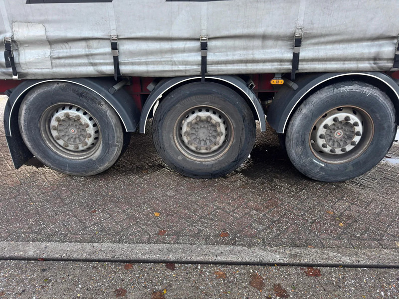 Curtainsider semi-trailer Fruehauf DISC: picture 17 Curtainsider semi-trailer Fruehauf DISC: picture 17