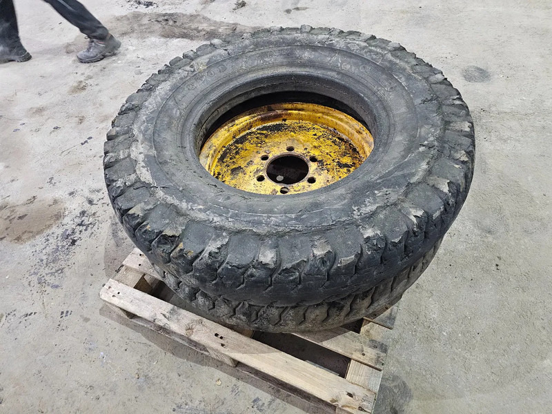 Goodyear 11.00-24 - Tire for Truck: picture 5 Goodyear 11.00-24 - Tire for Truck: picture 5