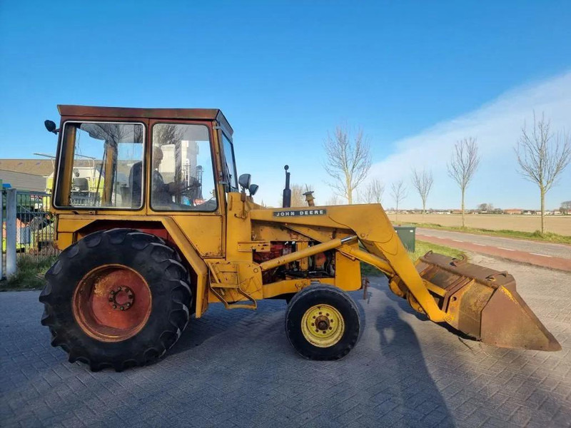 John Deere JD410 - Farm tractor: picture 5 John Deere JD410 - Farm tractor: picture 5