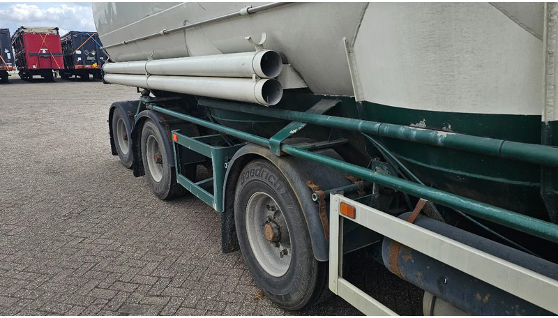 Tank semi-trailer Lambrecht 85LK40: picture 14