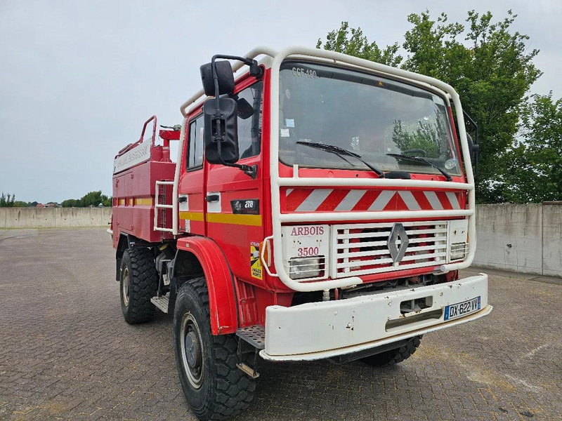 Renault M210 - Fire truck: picture 3 Renault M210 - Fire truck: picture 3