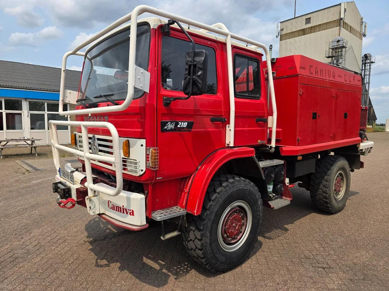 Renault Midliner 210 - Fire truck: picture 1 Renault Midliner 210 - Fire truck: picture 1