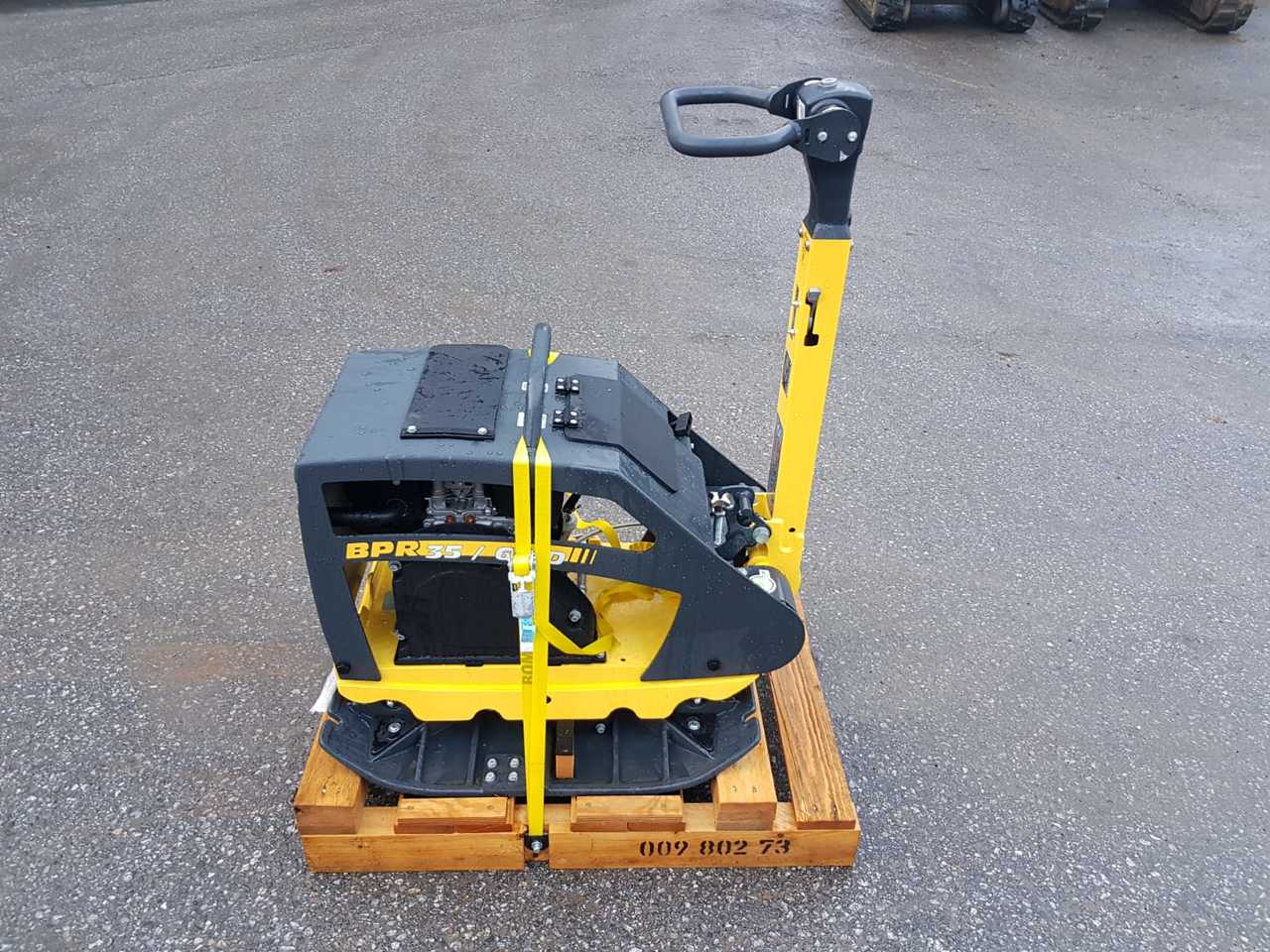 BOMAG BPR 35/60 D - Vibratory plate: picture 2 BOMAG BPR 35/60 D - Vibratory plate: picture 2