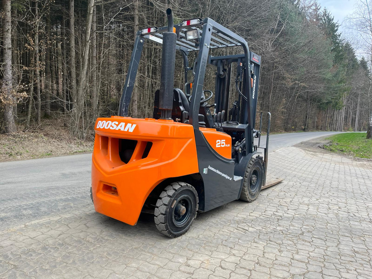 Diesel forklift Doosan D 25 GP: picture 6