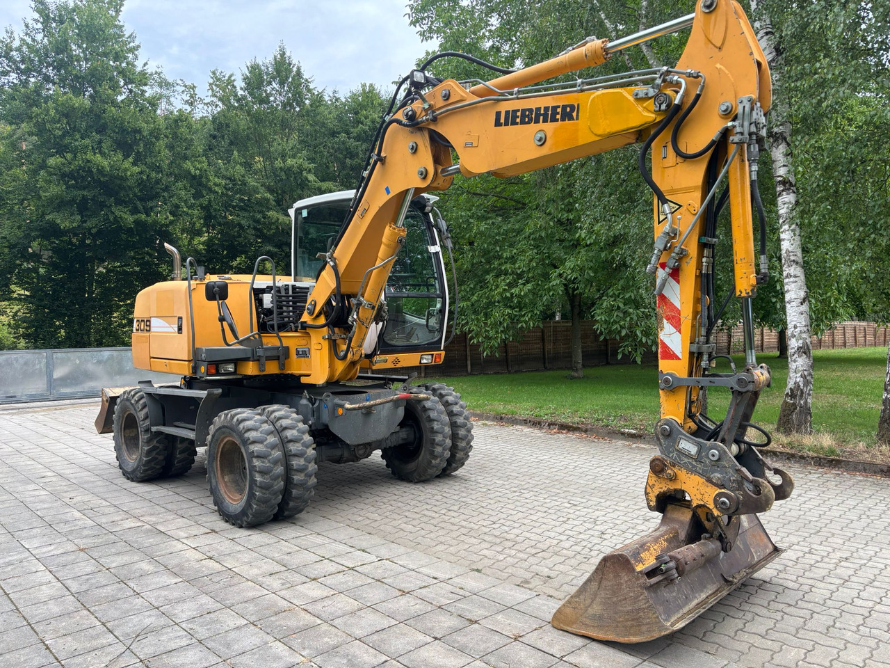 LIEBHERR A 309 Litronic - Wheel excavator: picture 4 LIEBHERR A 309 Litronic - Wheel excavator: picture 4