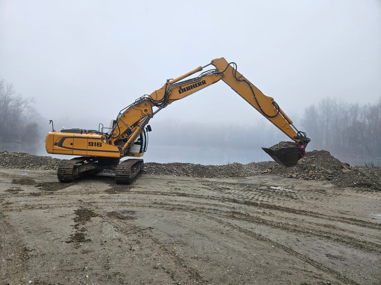LIEBHERR R 916 LC Litronic - Long Reach - Crawler excavator: picture 5 LIEBHERR R 916 LC Litronic - Long Reach - Crawler excavator: picture 5