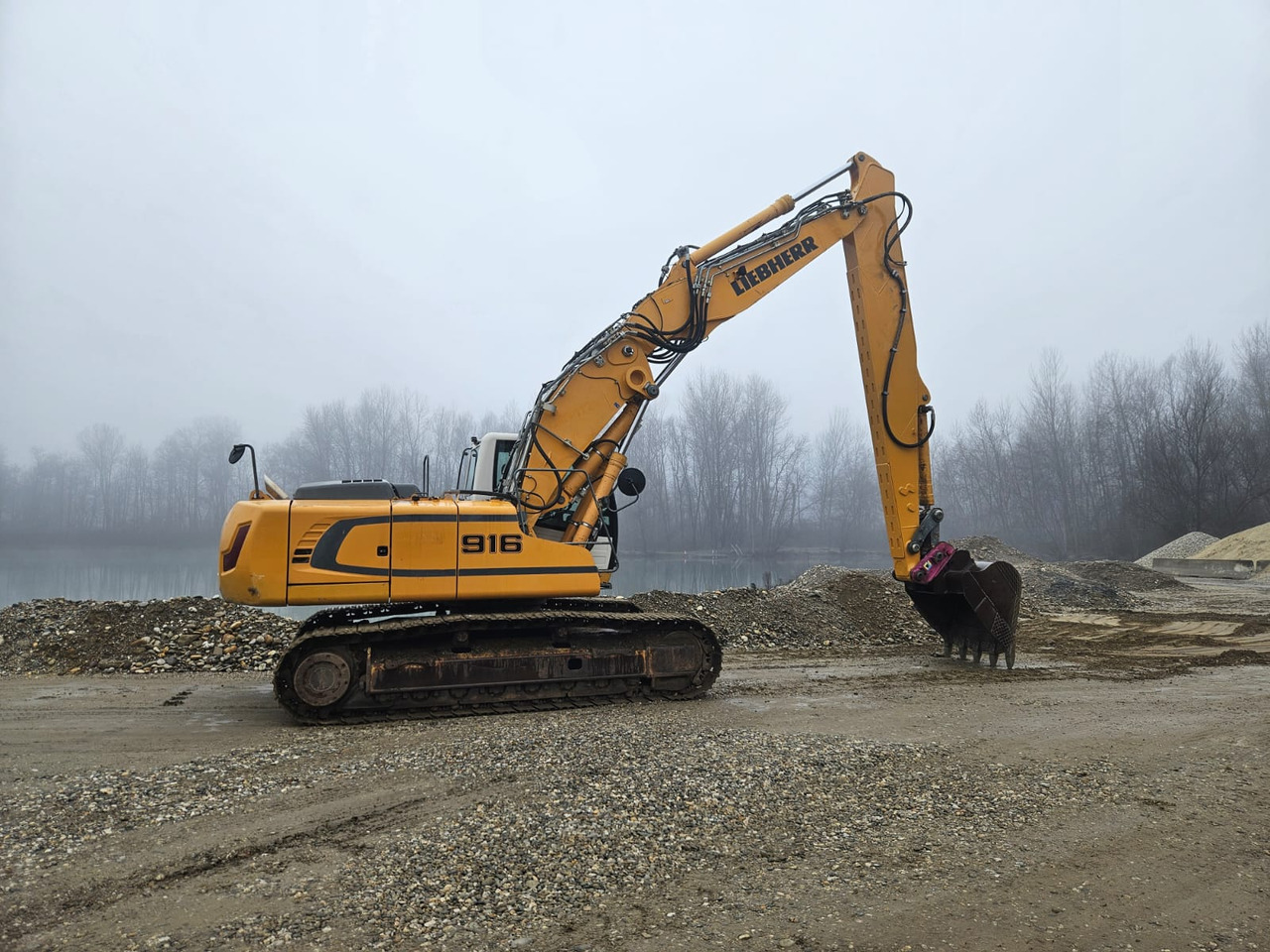 LIEBHERR R 916 LC Litronic - Long Reach - Crawler excavator: picture 2 LIEBHERR R 916 LC Litronic - Long Reach - Crawler excavator: picture 2