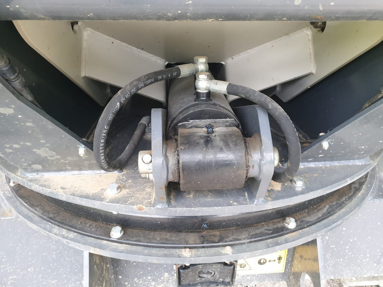 Dumper MECALAC TA 6s: picture 11