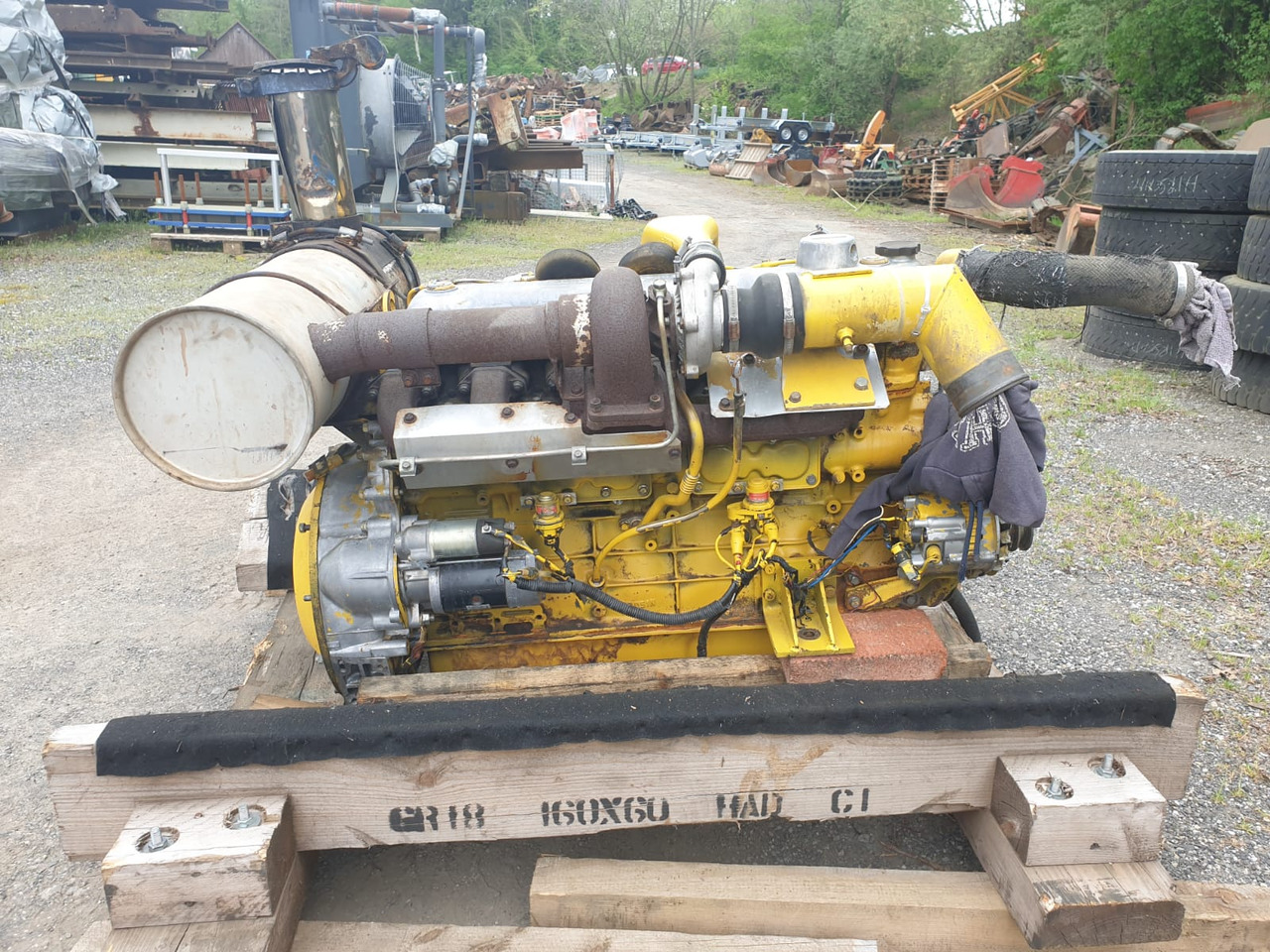Mitsubishi - Engine for Crawler excavator: picture 2 Mitsubishi - Engine for Crawler excavator: picture 2