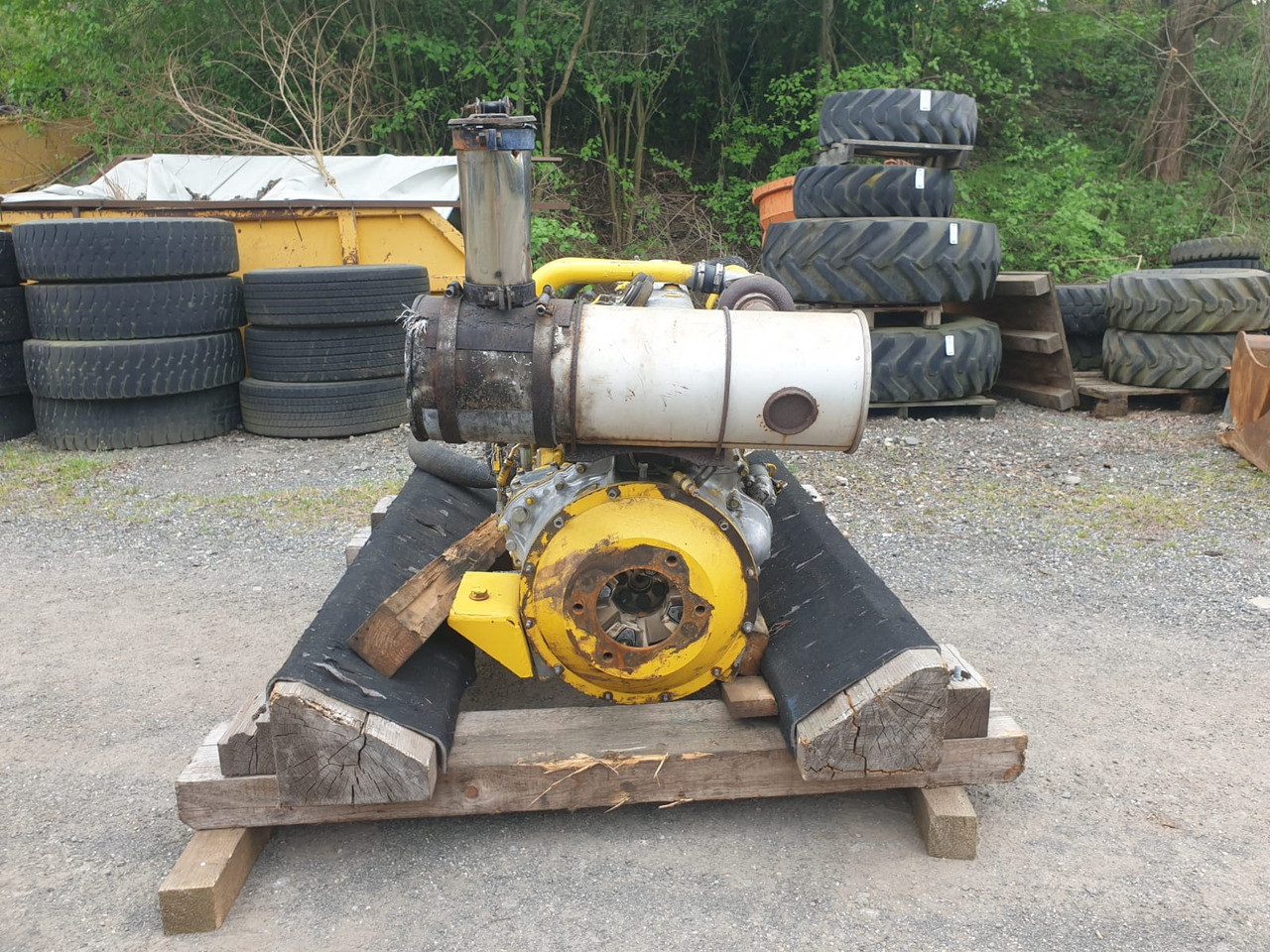 Mitsubishi - Engine for Crawler excavator: picture 3 Mitsubishi - Engine for Crawler excavator: picture 3