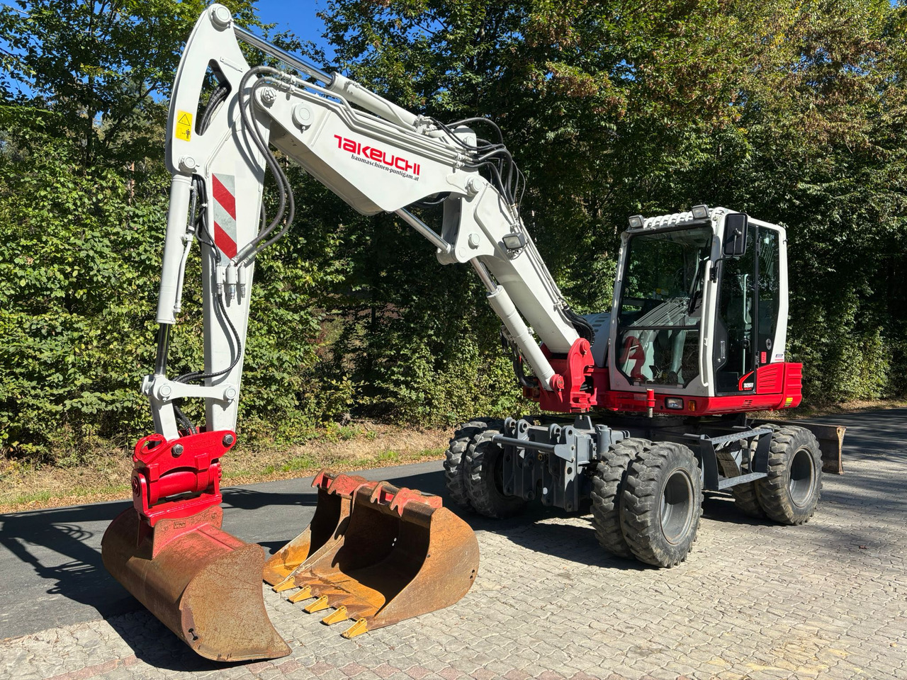 TAKEUCHI TB 295 W - Wheel excavator: picture 3 TAKEUCHI TB 295 W - Wheel excavator: picture 3