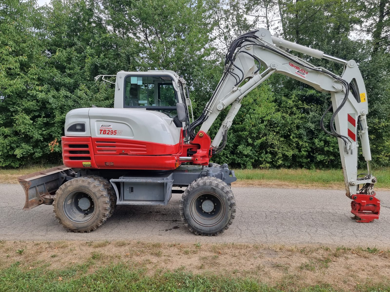 Takeuchi TB 295 W - Wheel excavator: picture 2 Takeuchi TB 295 W - Wheel excavator: picture 2