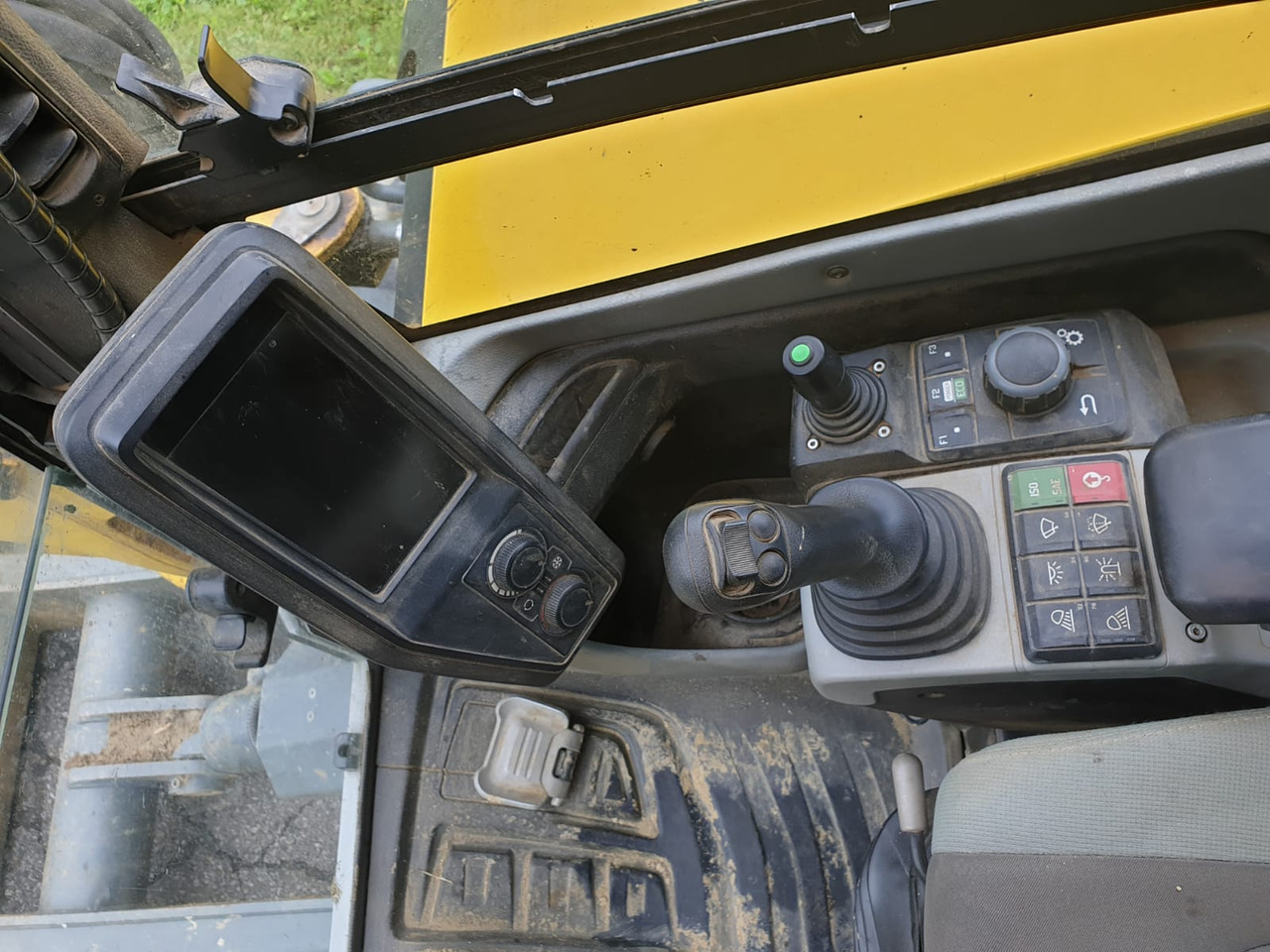 Mini excavator Wacker Neuson EZ 80: picture 17
