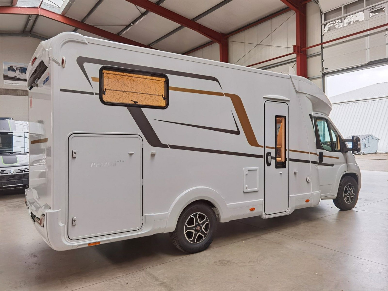 Eura Mobil PROFILA T 695 EB /-2025-/ MONDIAL / EINZELBETTEN - Semi-integrated motorhome: picture 4 Eura Mobil PROFILA T 695 EB /-2025-/ MONDIAL / EINZELBETTEN - Semi-integrated motorhome: picture 4