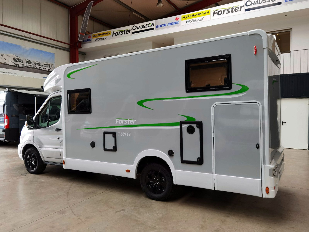 Forster T 669 EBN COUPÈ / -2025- / 165PS / EINZELBETTEN - Semi-integrated motorhome: picture 5 Forster T 669 EBN COUPÈ / -2025- / 165PS / EINZELBETTEN - Semi-integrated motorhome: picture 5