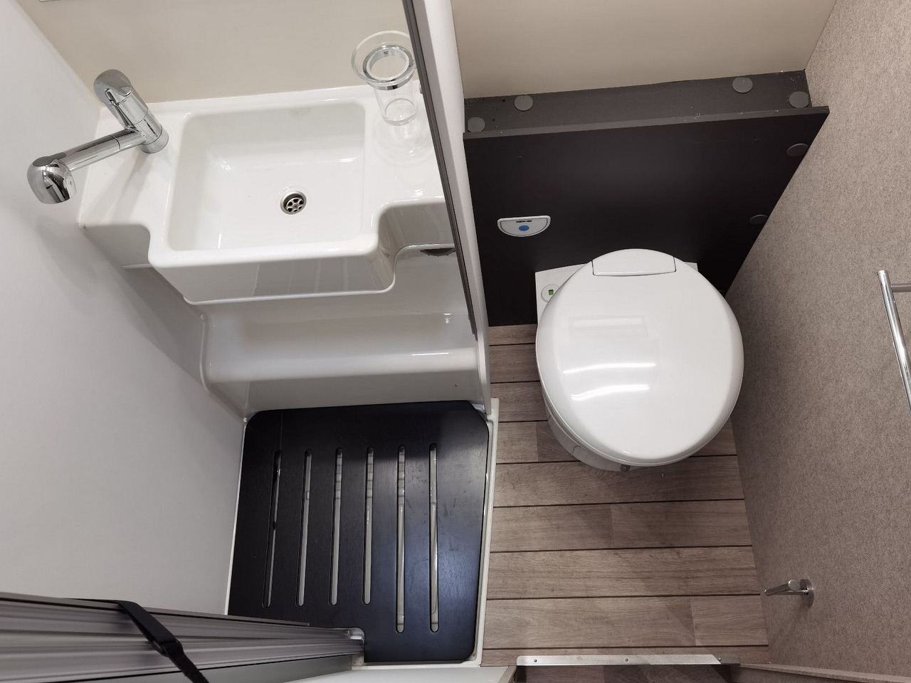 Forster T 699 EB /-2025-/ 140PS/ EINZELBETTEN & HUBBETT leasing Forster T 699 EB /-2025-/ 140PS/ EINZELBETTEN & HUBBETT: picture 23