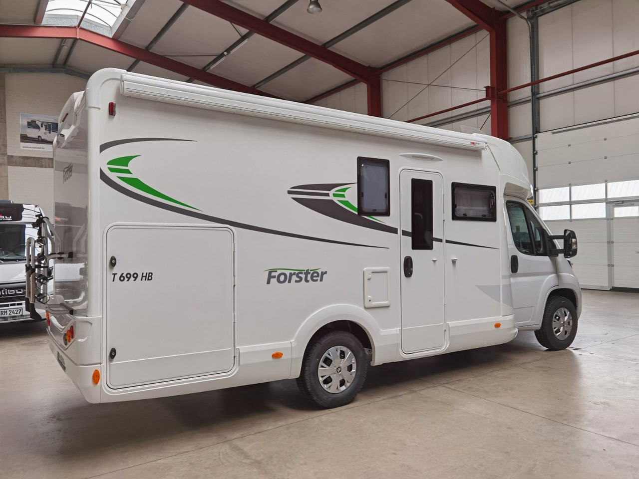 Forster T 699 HB / 140PS / HUBBETT & HECKBETT - Semi-integrated motorhome: picture 4 Forster T 699 HB / 140PS / HUBBETT & HECKBETT - Semi-integrated motorhome: picture 4