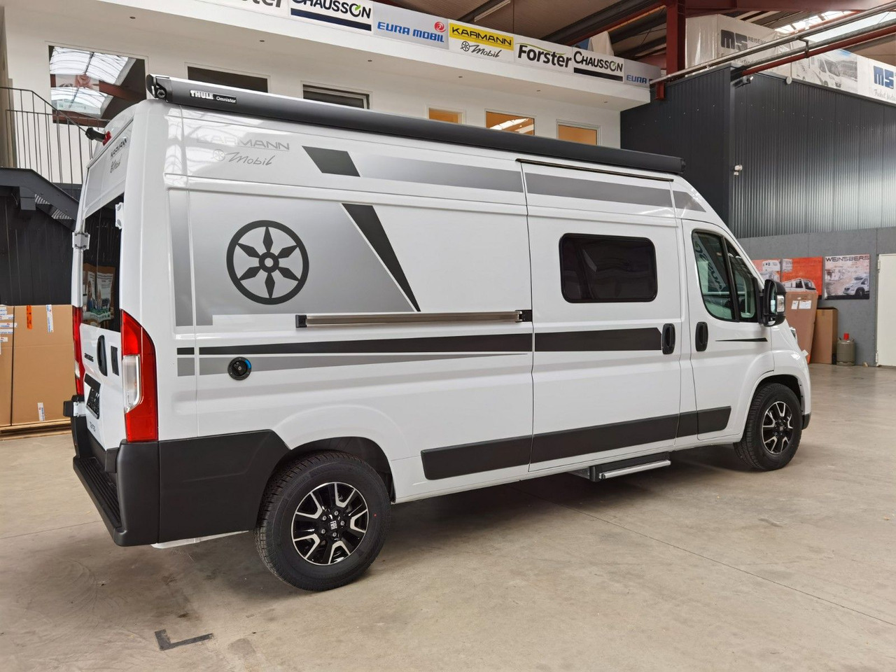 Karmann DEXTER 600 / -2026- /8G.AUTOMATIK / EINZELBETTEN - Camper van: picture 4 Karmann DEXTER 600 / -2026- /8G.AUTOMATIK / EINZELBETTEN - Camper van: picture 4